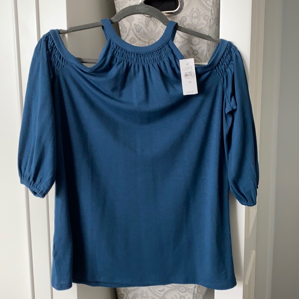 NWT LOFT BLUE COLD SHOULDER TOP